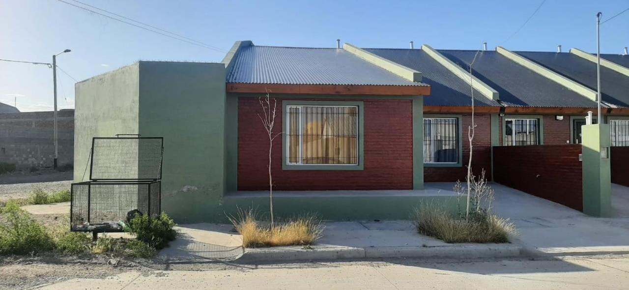 Alquiler Temporario En Trelew Ngoại thất bức ảnh